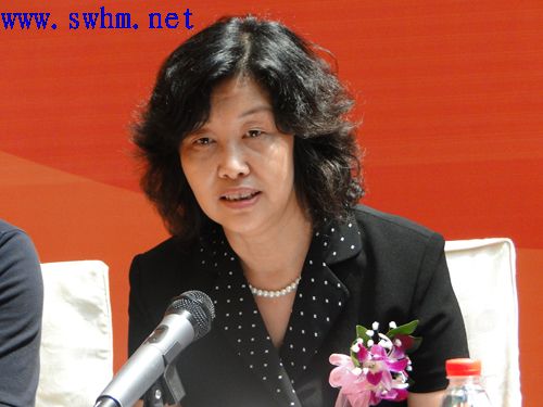 中国家具协会培训部主任王建敏 致辞